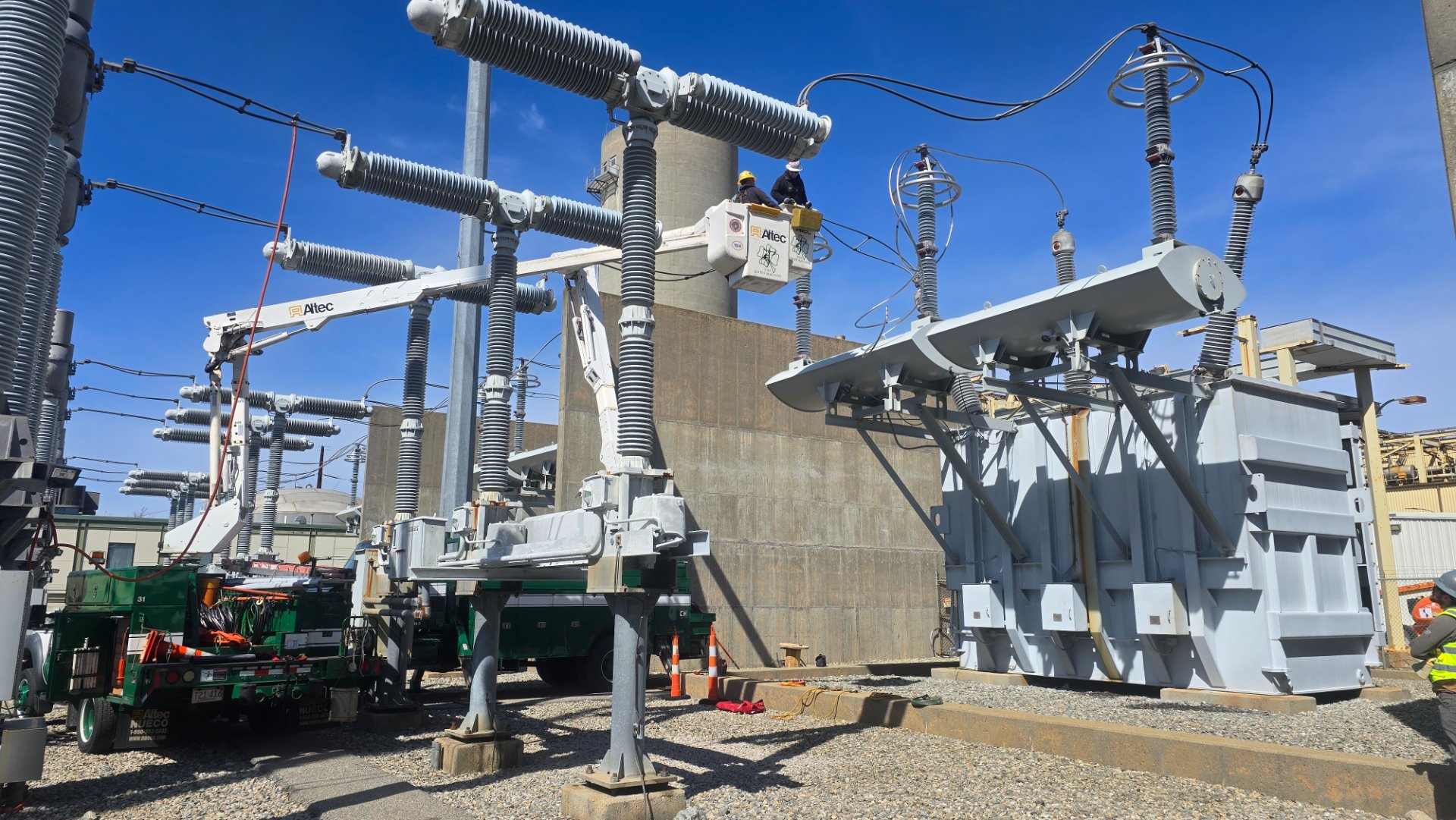 345kV Substation Ocean State Power