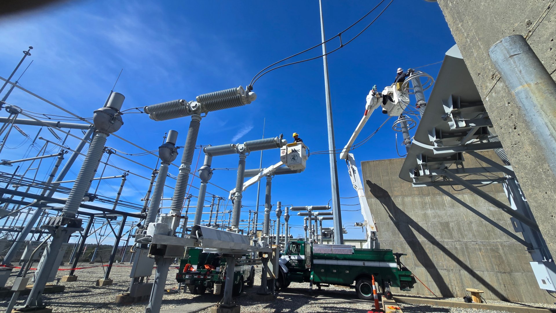 345kV substation work Ocean State Power